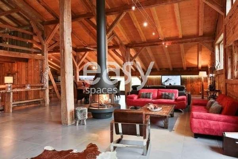 cabin available for rent for film and video shooting purposes